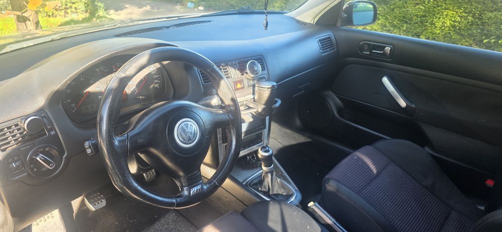GOLF 2.0 GASOLINA