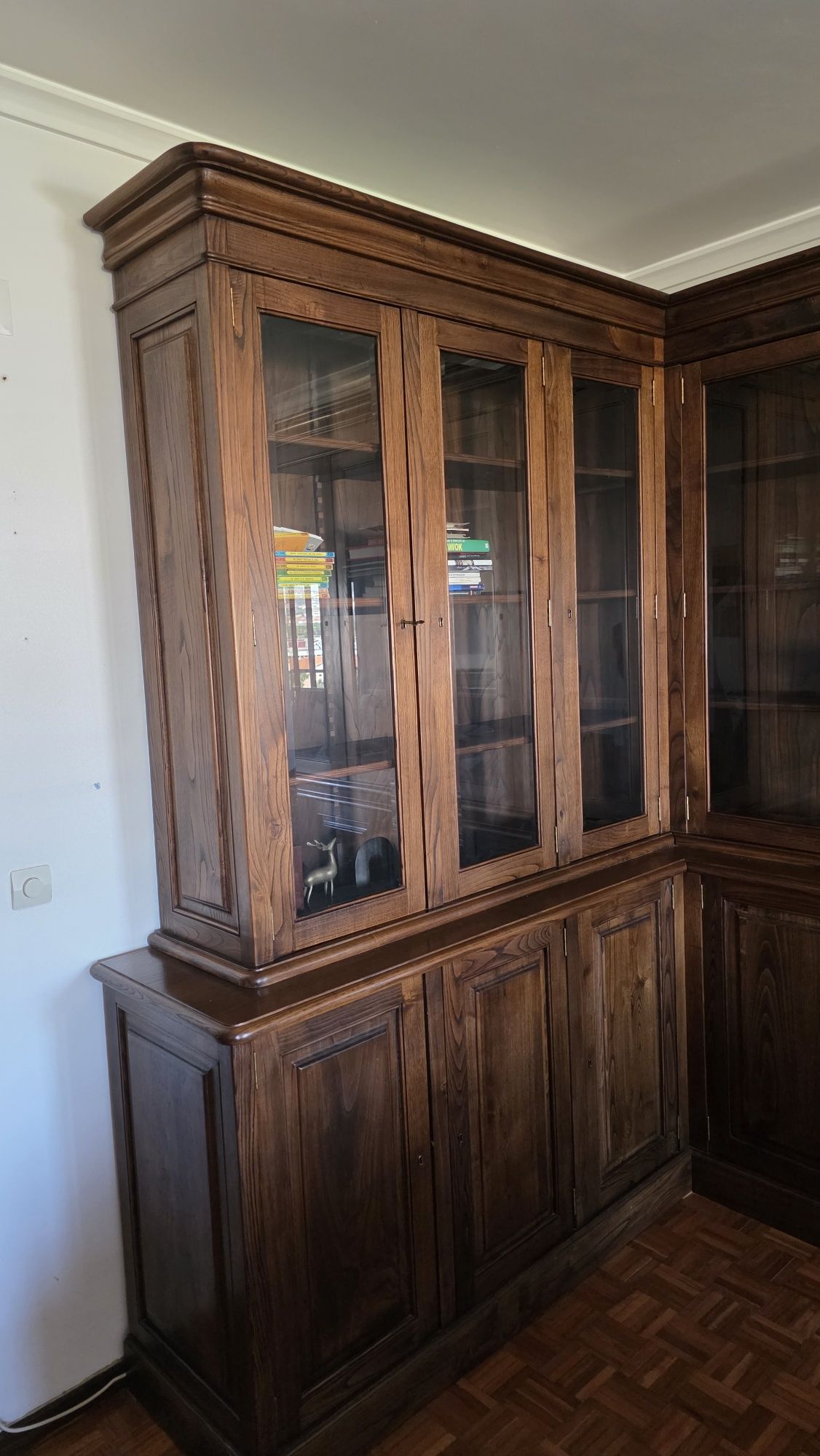 Móvel de sala/escritório de canto em cerejeira – excelente estado