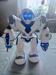 Duży robot sterowany