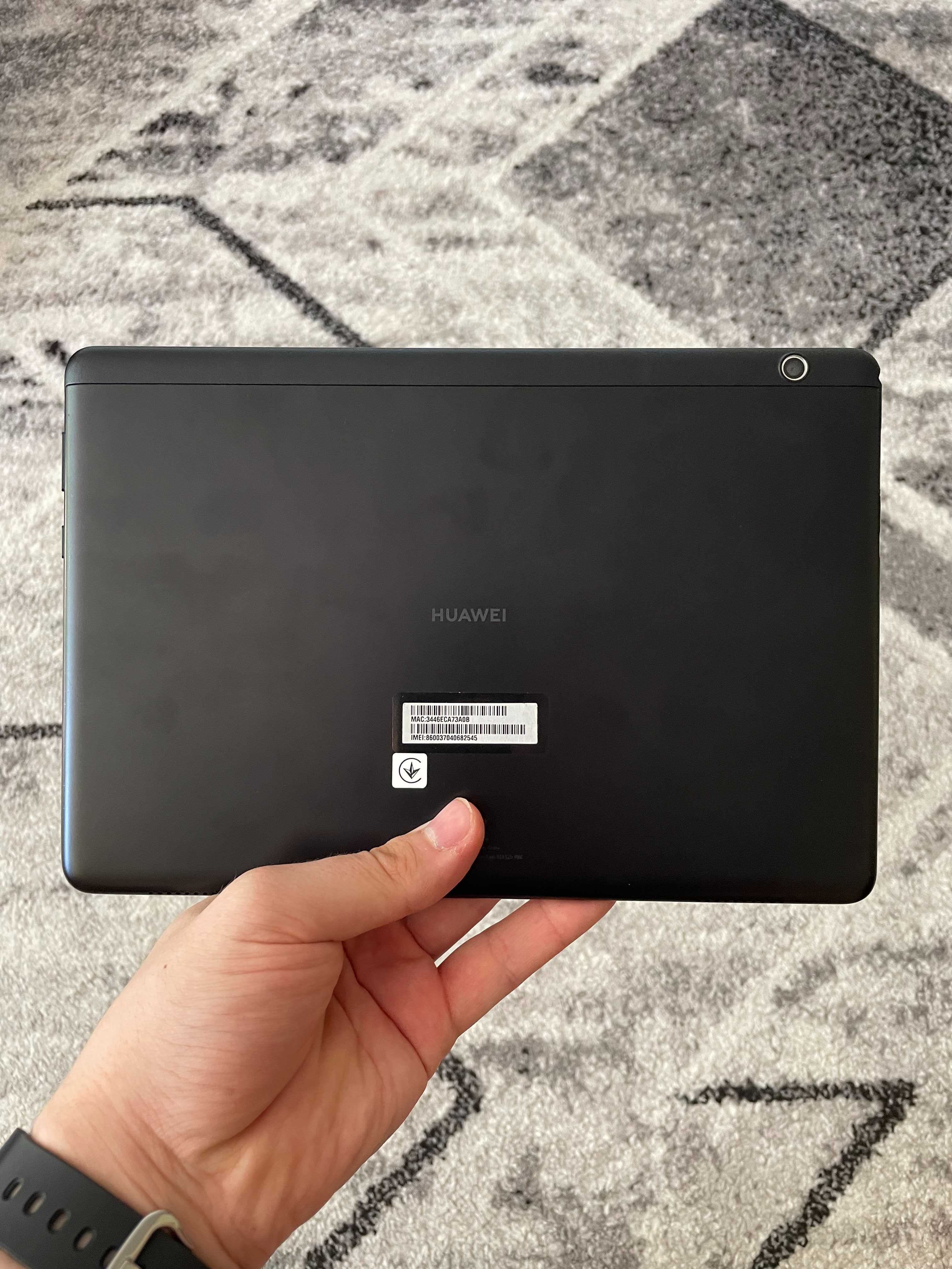 Huawei MediaPad T5 3/32 + 32 SDcard (64)