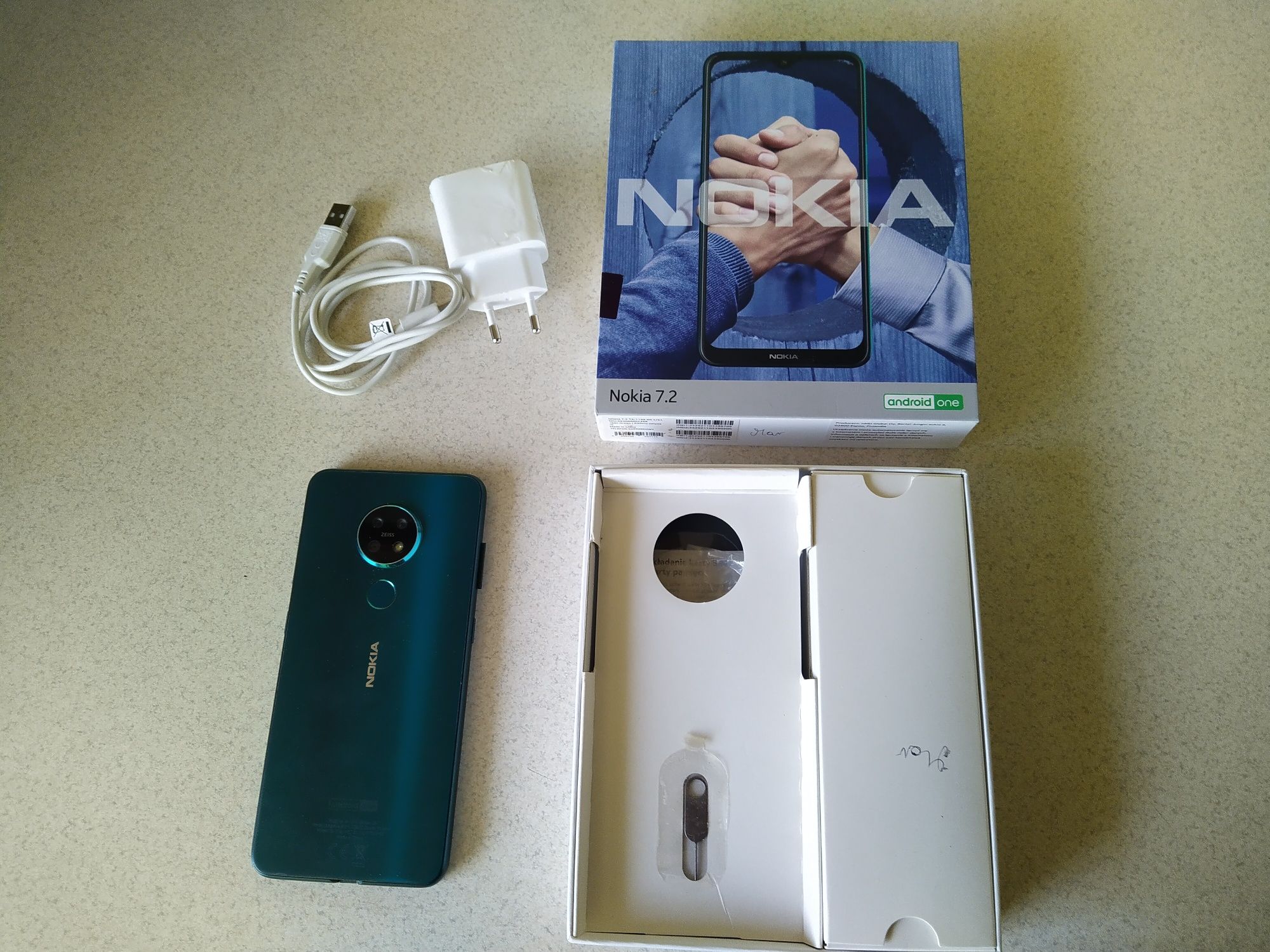 Telefon smartfon Nokia 7.2 DS 4/64