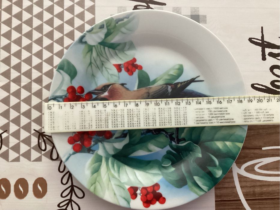 Декоративная тарелка