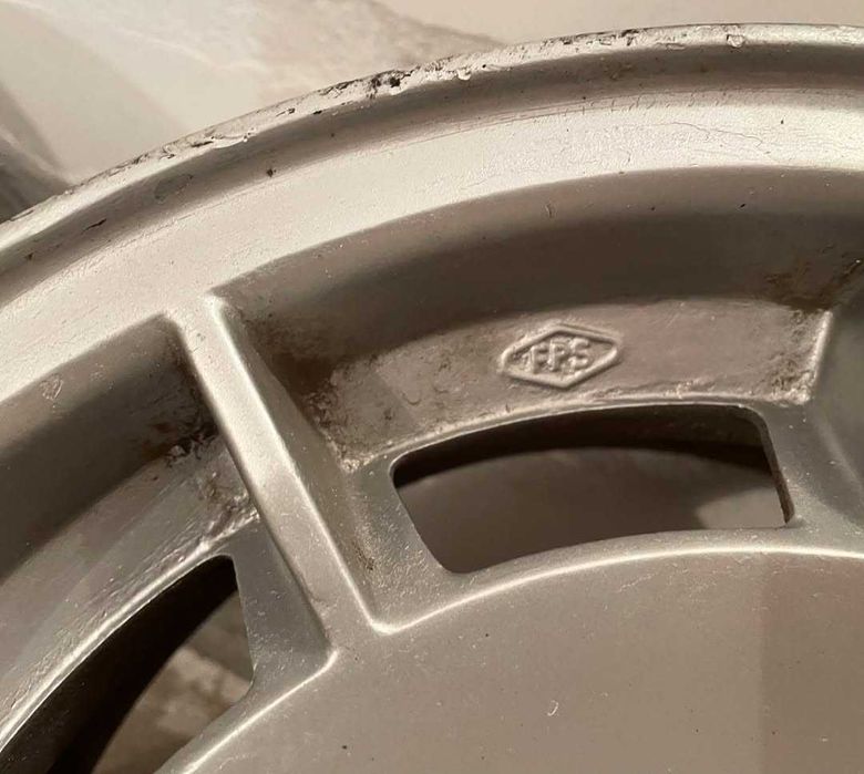 Диски ретро спорт от суперкара Marta-Simca Bagheera 1977 -13 4.98 5,5j