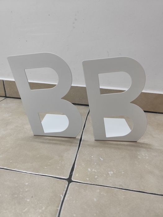 Ikea Busbasse. Подпорка для книг,полки, держатели.