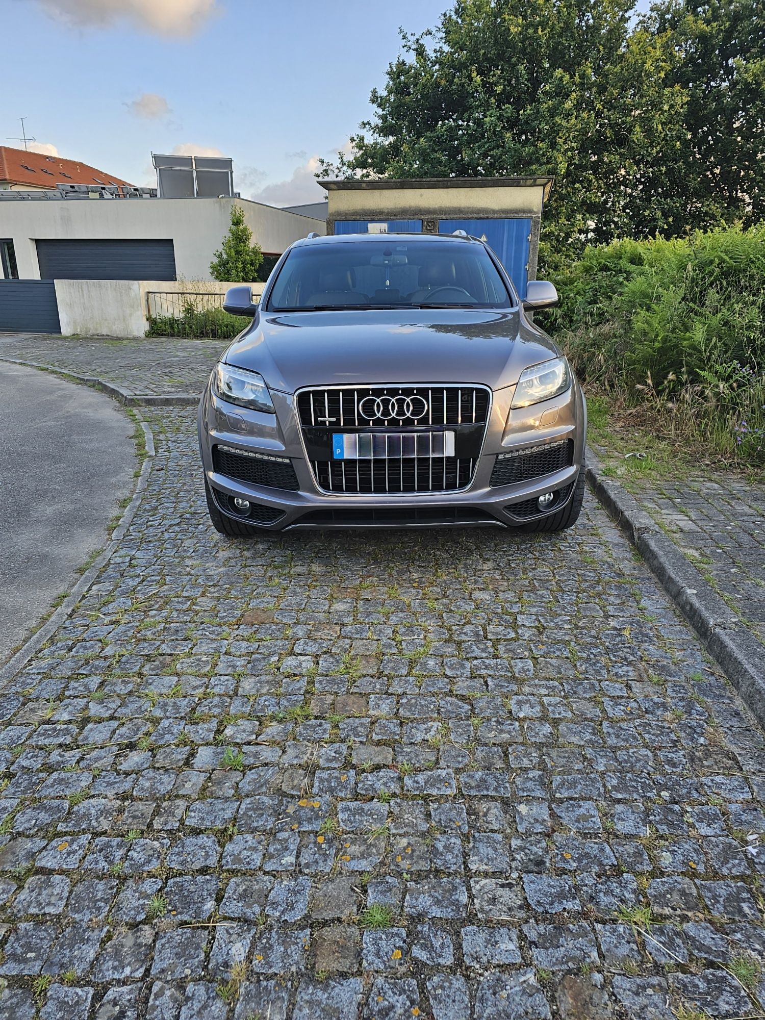 Audi Q7  3.0 TDI V6 S-line Tiptronic