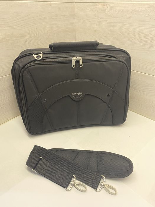 Портфель для ноутбука Kensington 15,6" 42×30×20 см
