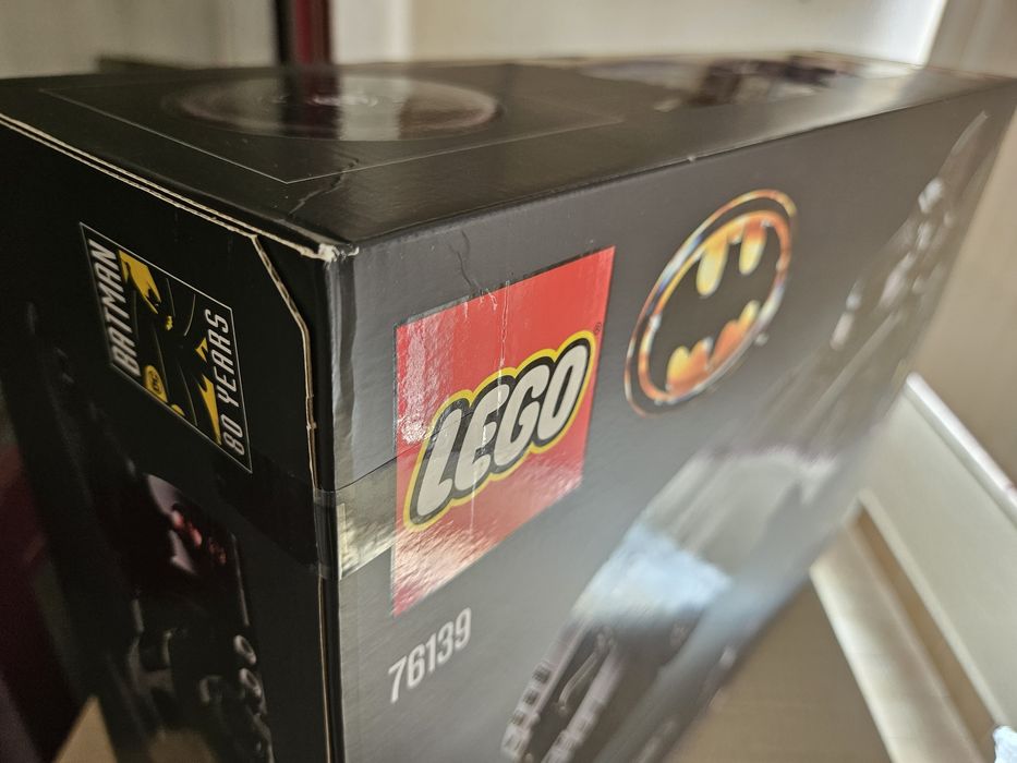 Lego 76139 Batmobile 1989