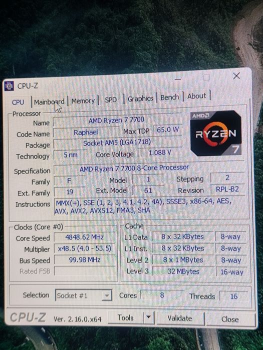 PC gamer | Ryzen 7 7700 | 9060 XT | 32gb | 1tb