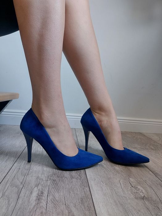 Chabrowe czółenka na szpilce