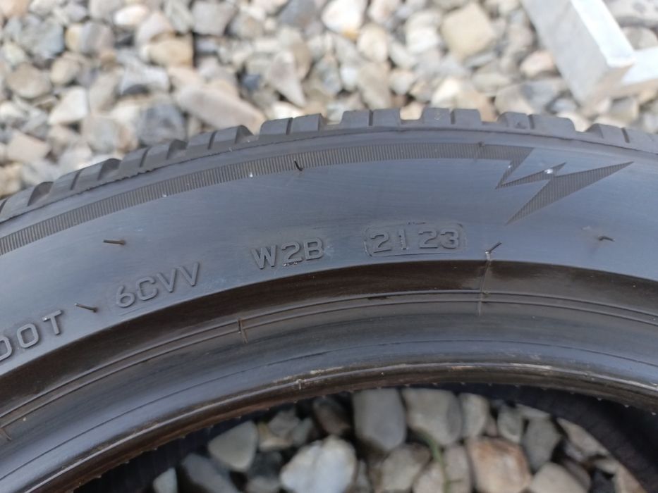 235.45.18 Bridgestone 2 шт