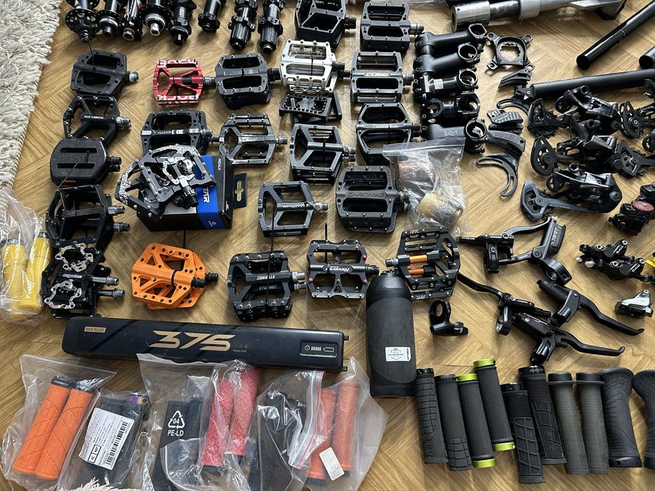 Разпродажа Ящика запчастей