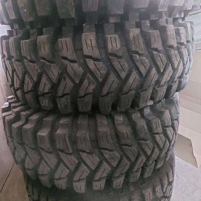 Колеса  37 12.50 16 Maxxis 12.5 Trepador шини 325 80 диски 6 139.7