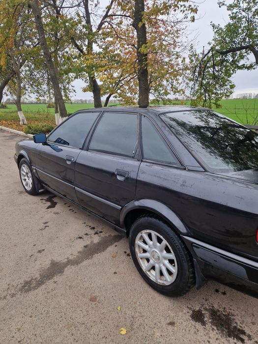 Audi 80 в непоганому стані