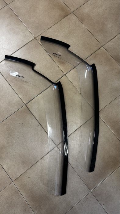 Chuventos originais Volvo FH