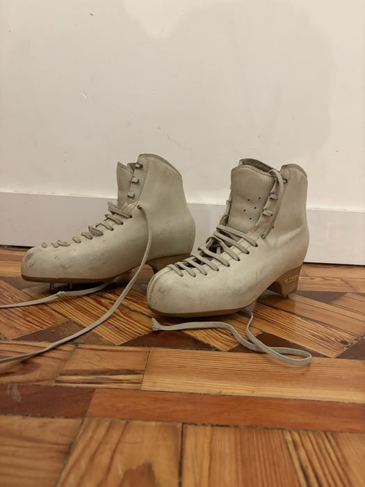 Bota de Patinagem Artistica EDEA