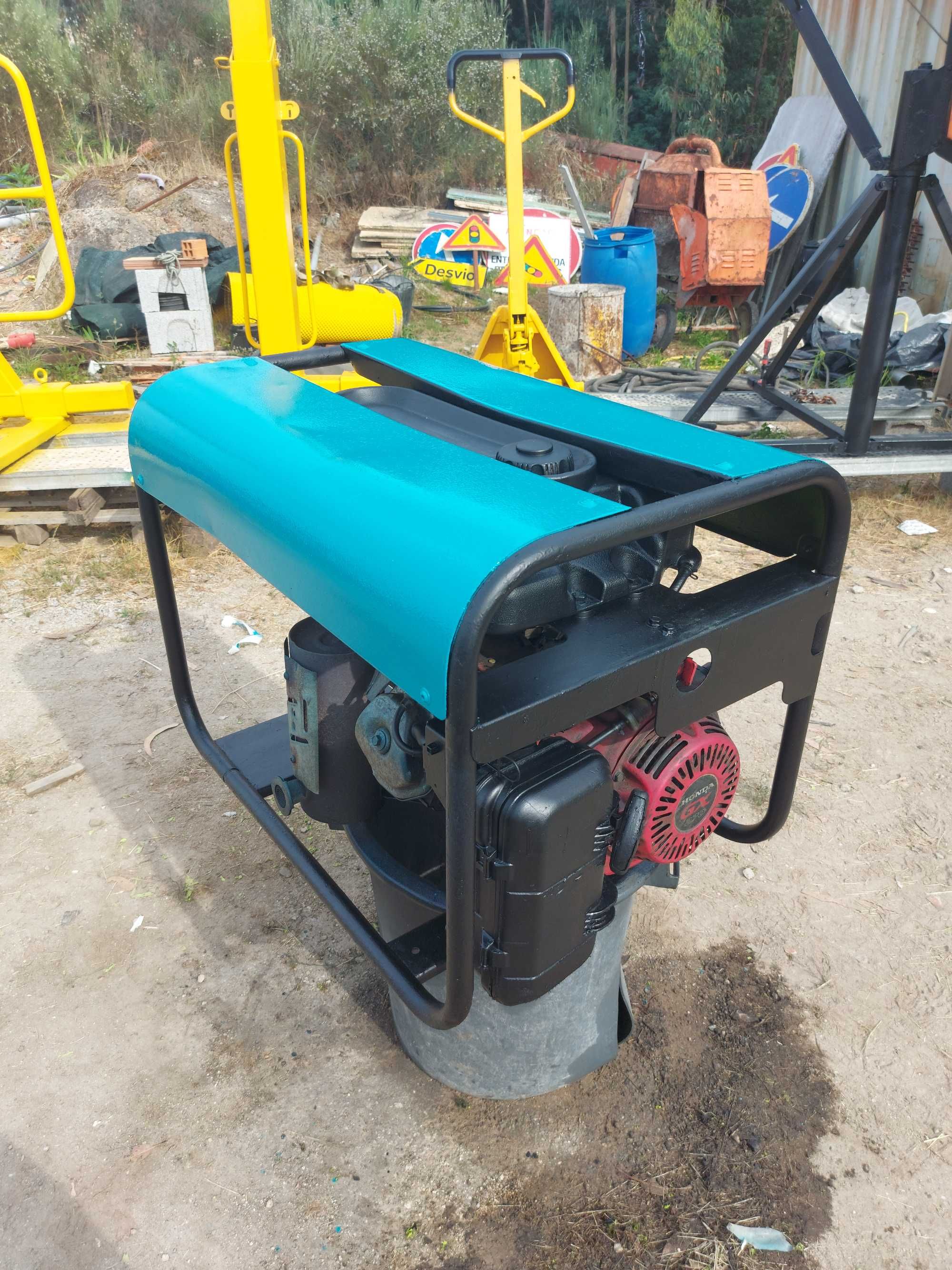 Gerador a Gasolina 4.1 kVA com Motor Honda GX 270