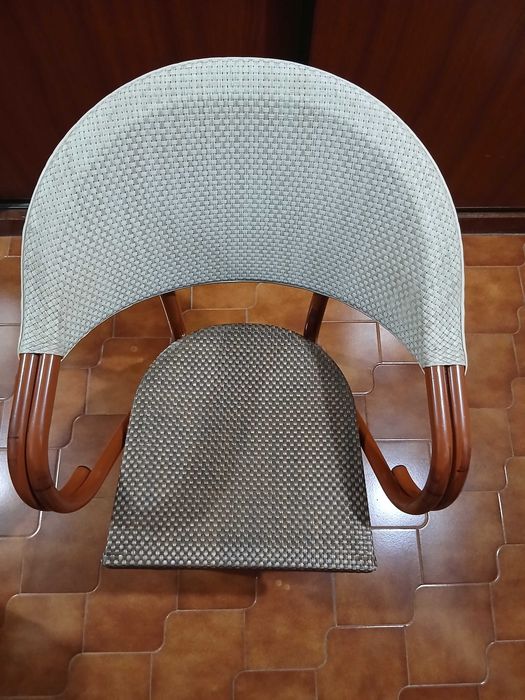 Vendo duas Cadeiras de esplanada,( imitaçao de verga]
