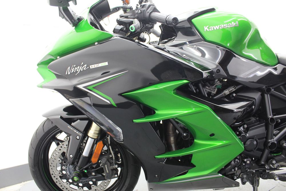 Kawasaki Ninja H2 SX