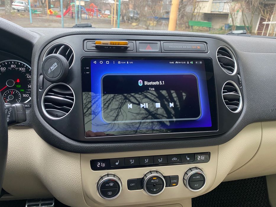 Продам Teyes CC3 2K 6GB+128GB 4G+WiFi A