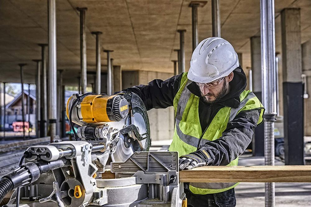 Dewalt DWS780 ukośnica piła 305mm 1675W