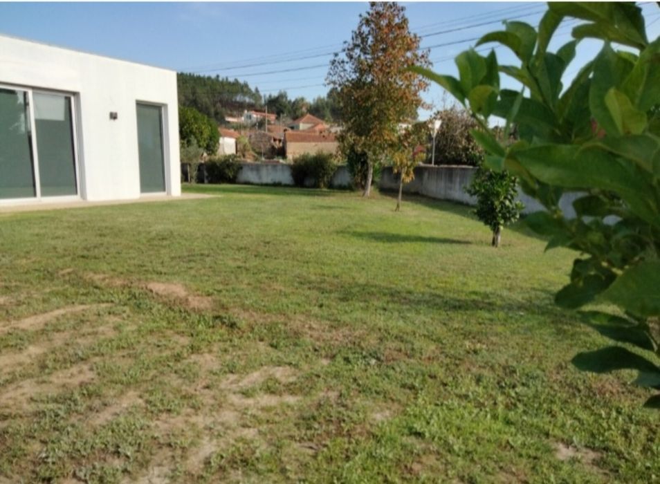 Moradia T3 a venda