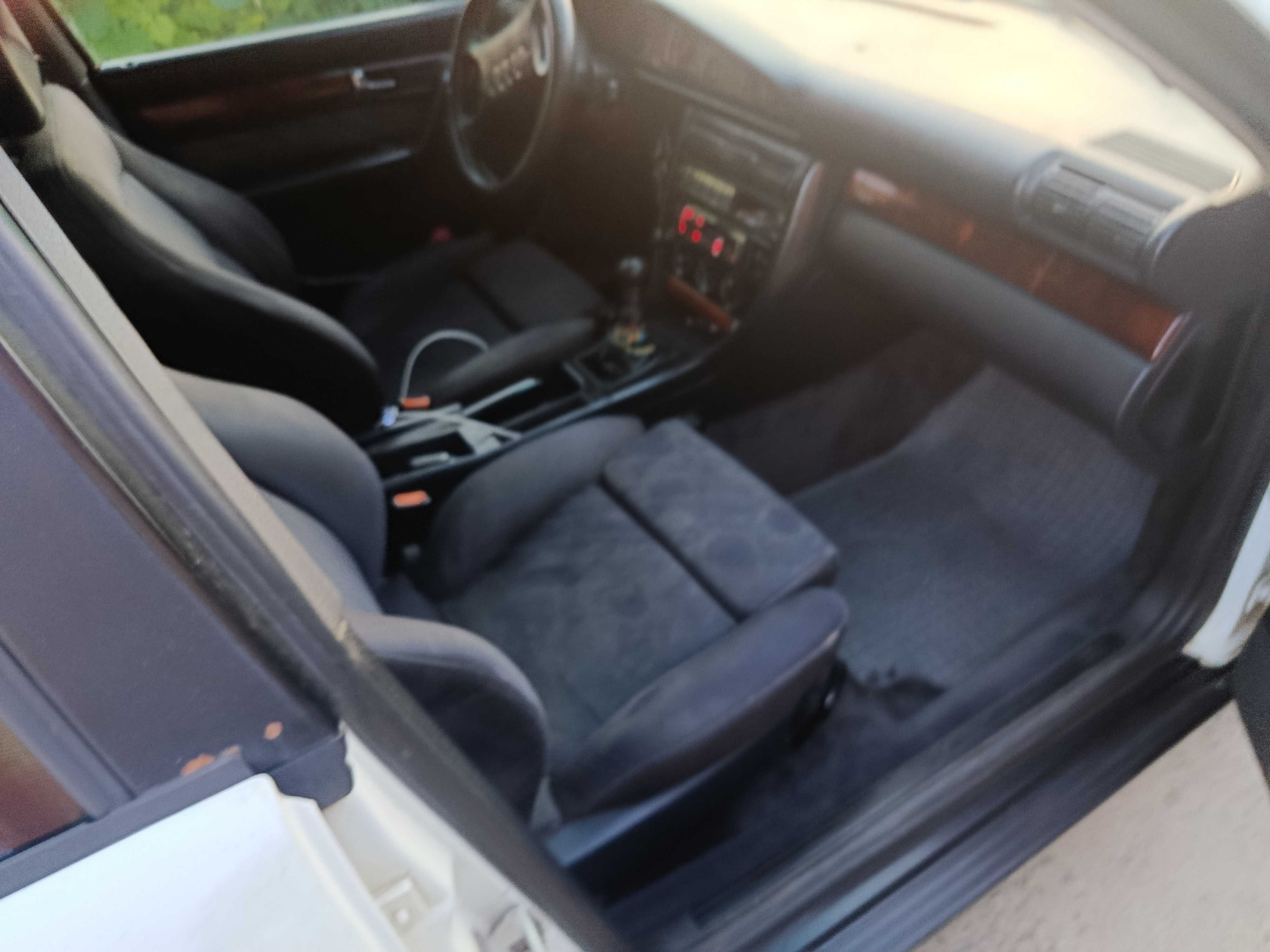 Продам Ауді 100с4