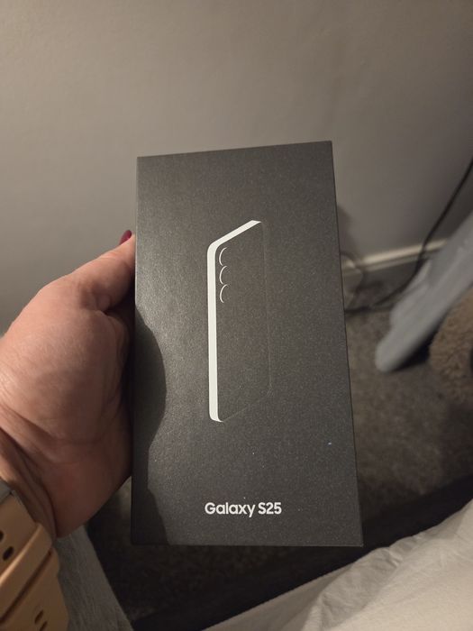 Samsung S25 256 GB
