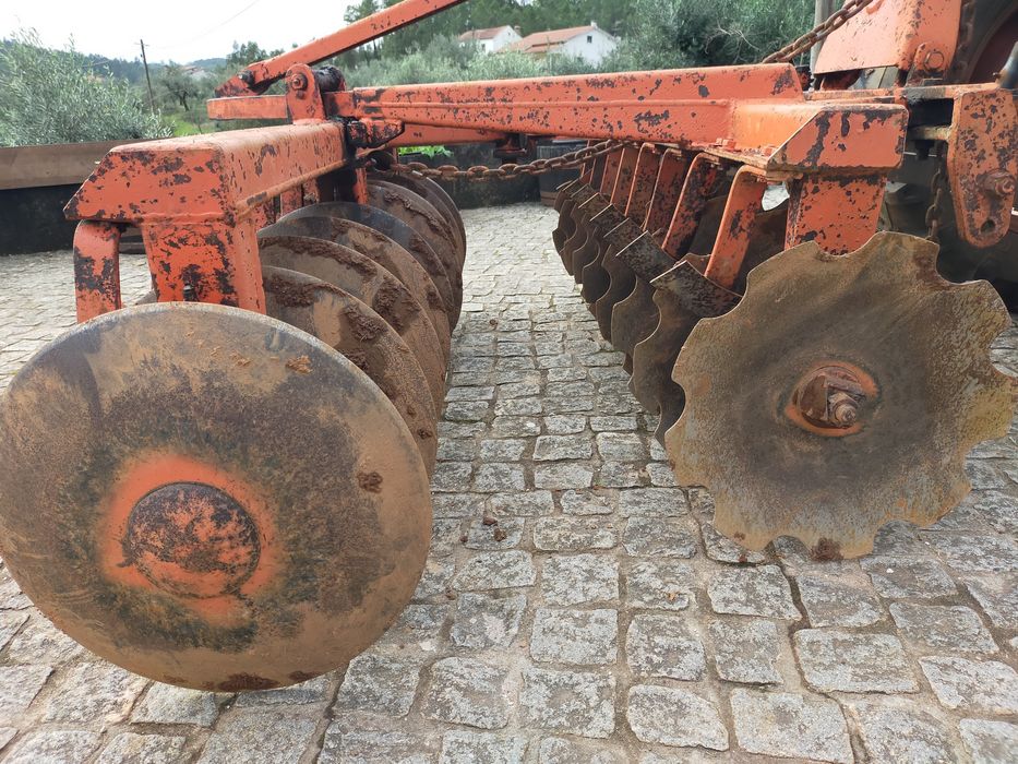 Grade de discos Galucho 18 discos