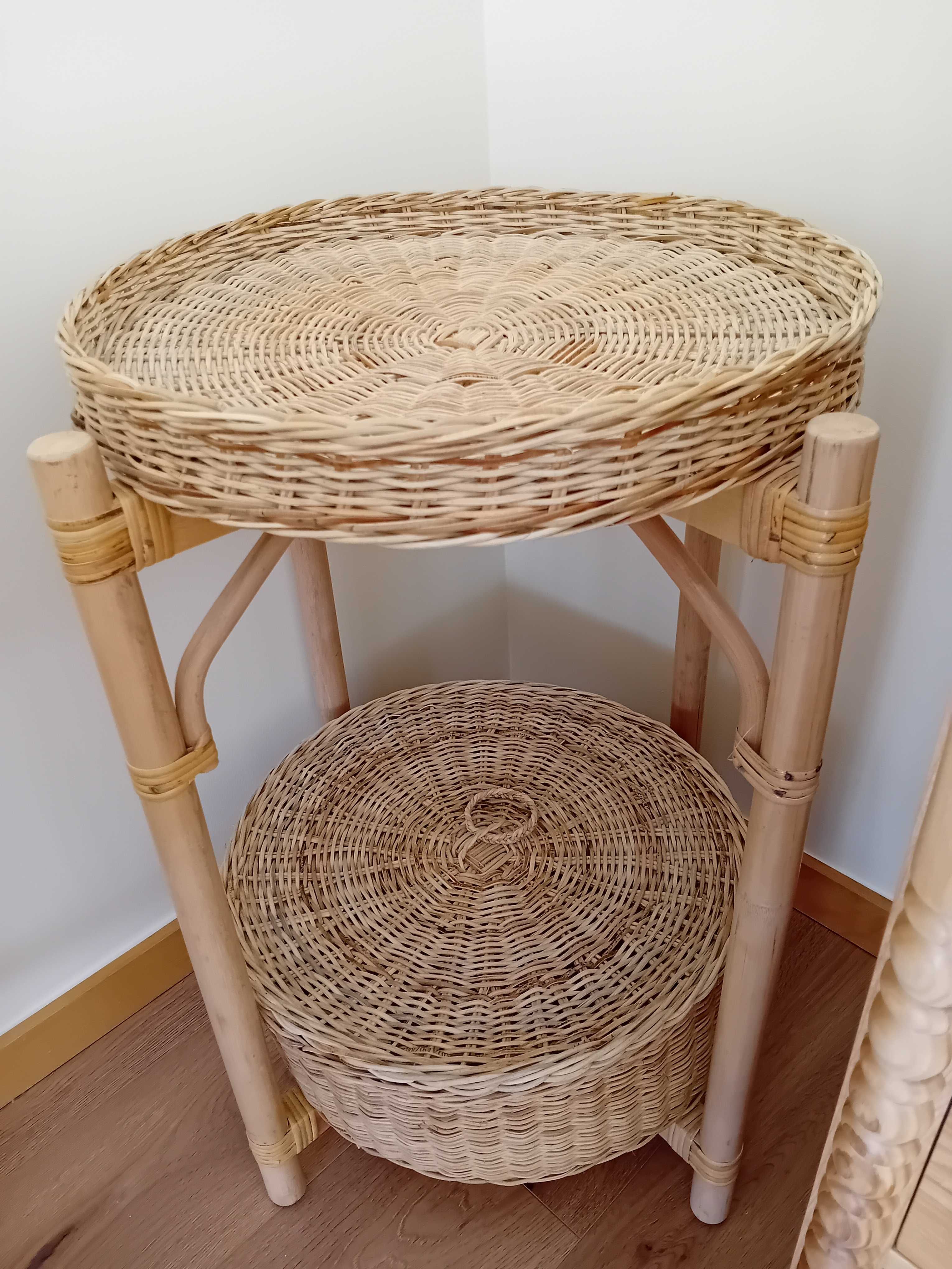 Mesa de apoio rattan Nova