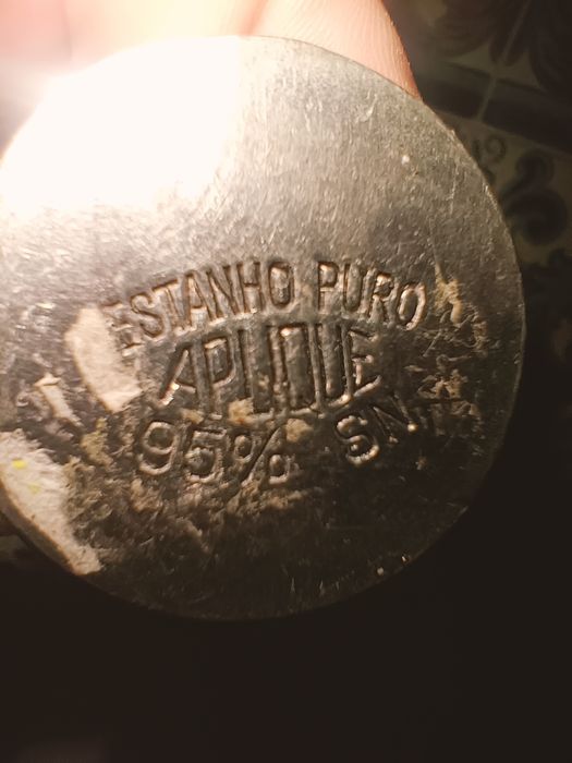 Diversas peças em estanho