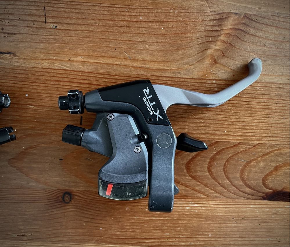 Klamkomanetki XTR ST-M950 - 1. Wlasciciel, BDB stan
