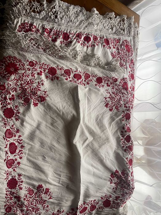 Дві вінтажні наволочкі на подушкі -80х80.