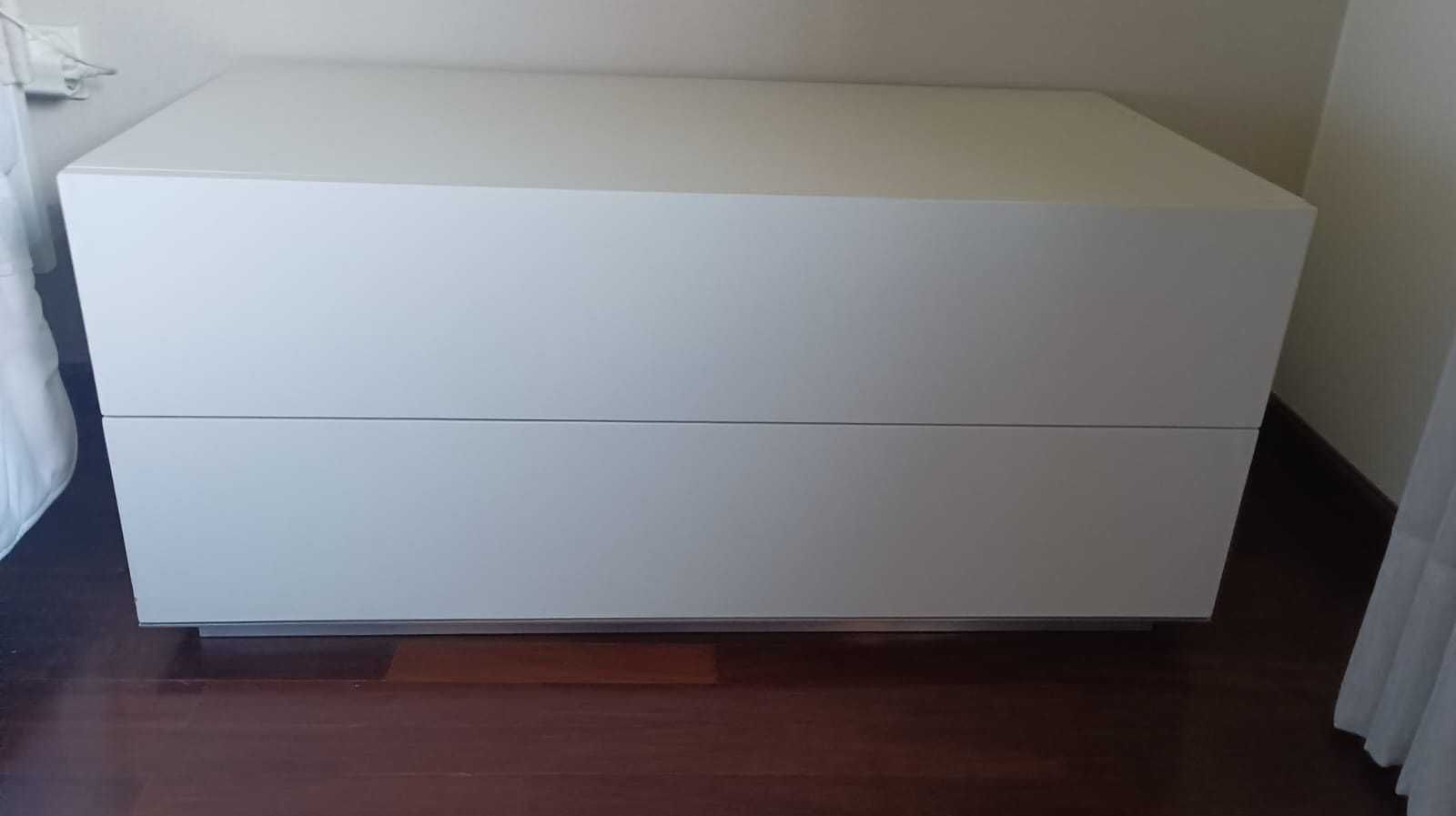 Móvel para escritório, sala ou quarto