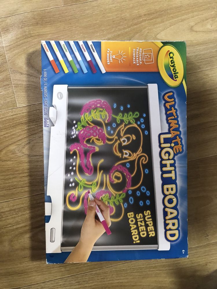 Crayola Ultimate Light Board