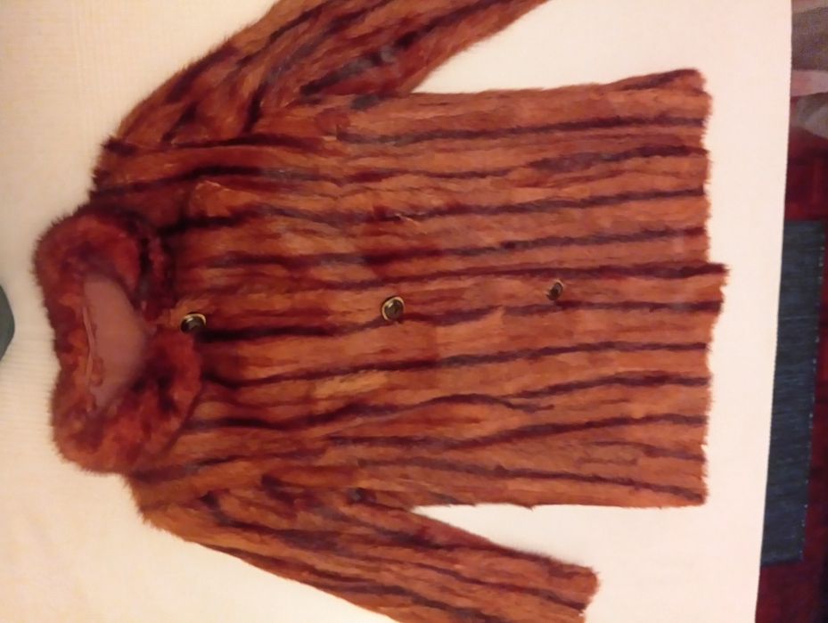 Casaco vison genuíno.