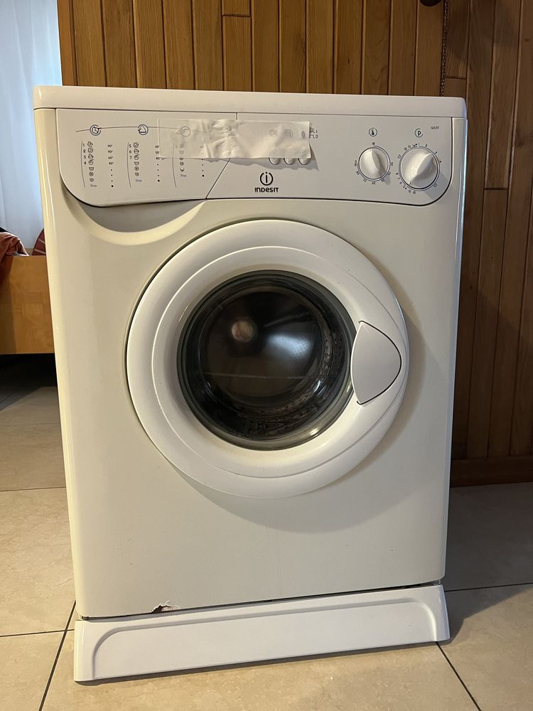 Pralka indesit W63T na części lub do naprawy