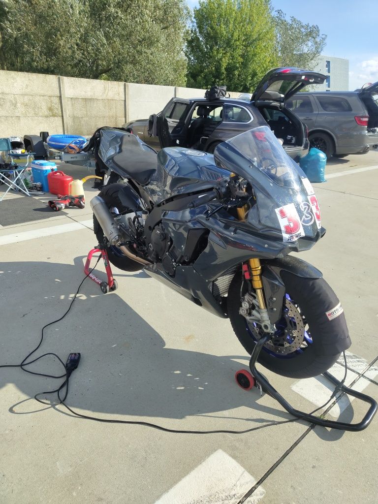 Yamaha R1 R1M RN65 2023r