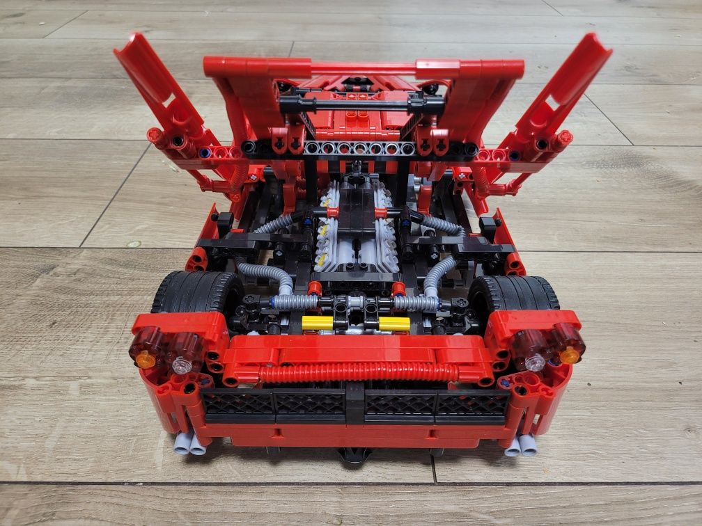 На подарок! Lego technic bella Феррари суперкар идеальное состояние