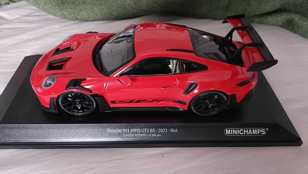 Porsche diferentes modelos + 1/18 + Novo + MINICHAMPS + Portes Grátis