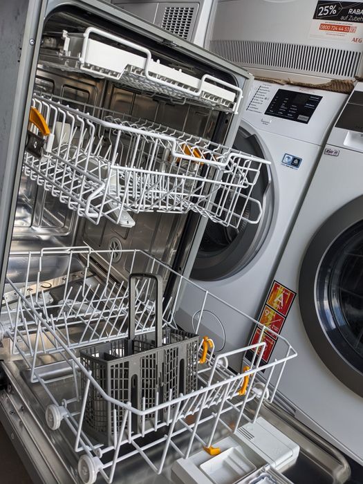 Вузька Посудомийна машина Miele G1102SCi 45/57/81см/компактна Посудоми