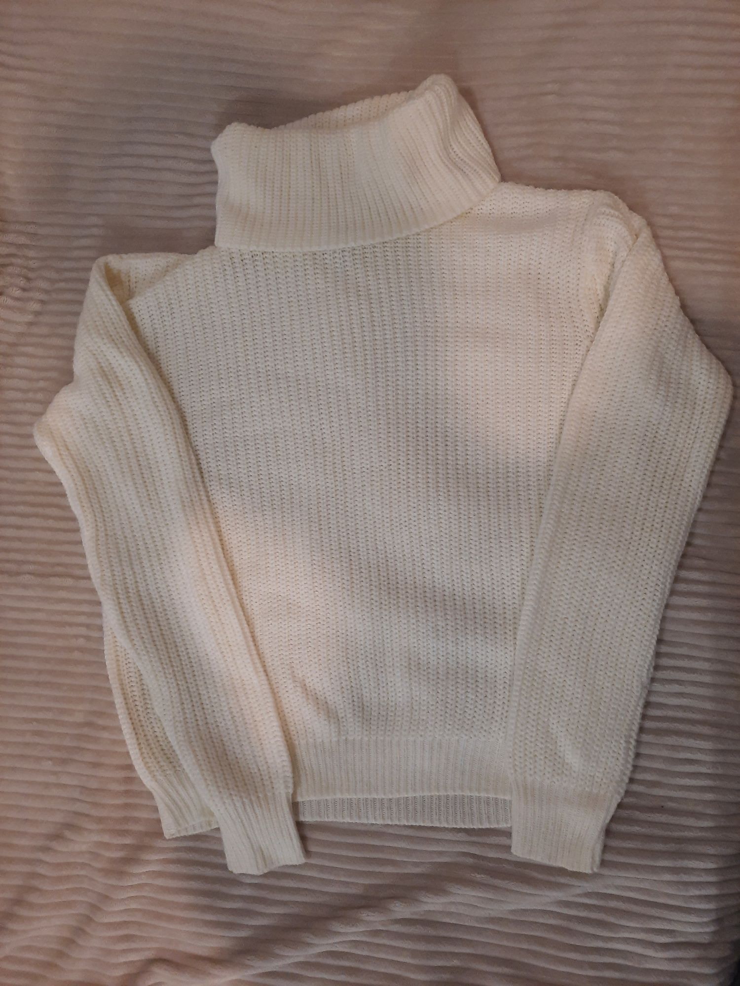 Білий светр calliope m
