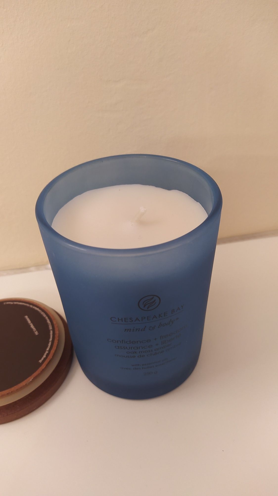 Chesapeake Bay Candle by Yankee Candle Confidence+freedom 250g świeca