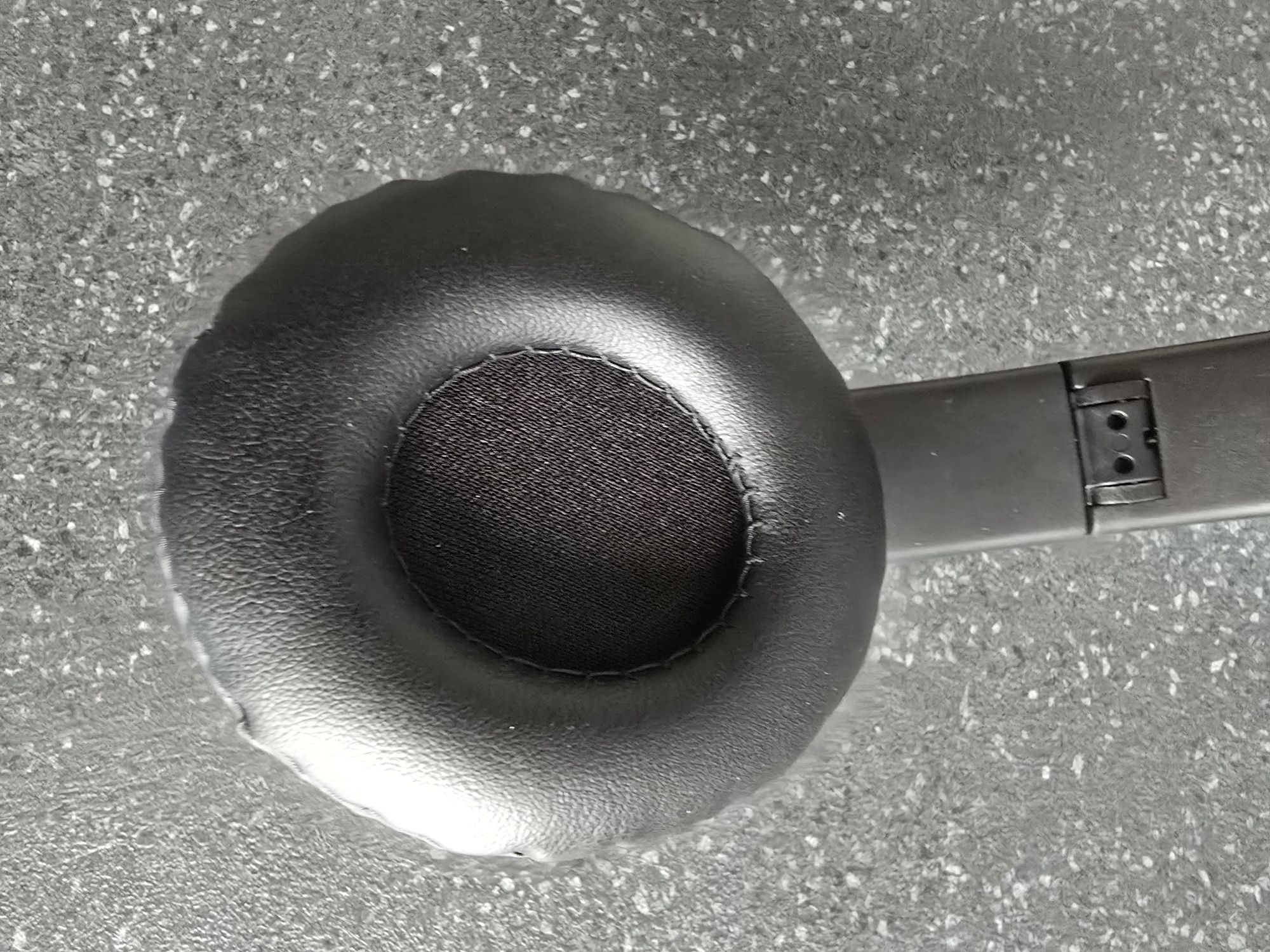 Słuchawki bezprzewodowe bluetooth, karta MicroSD