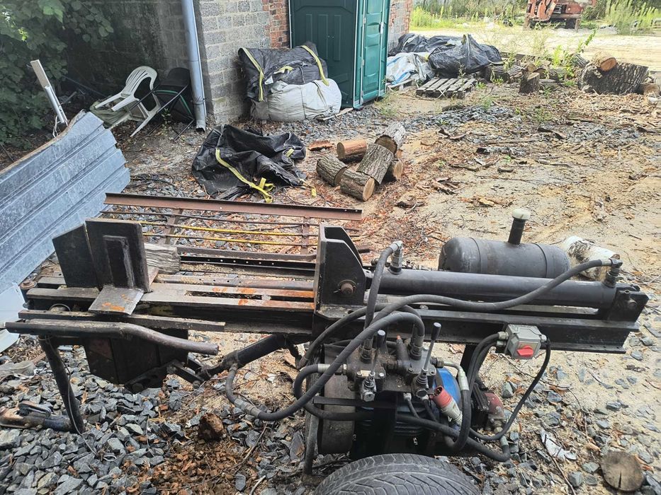 łuparka pozioma do drewna, film z pracy na życzenie