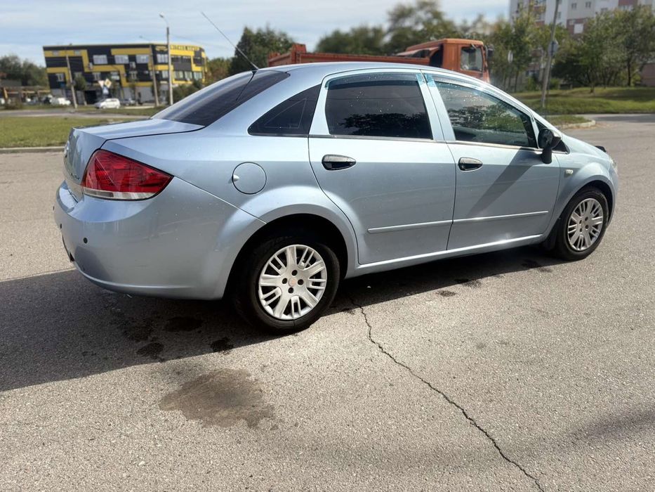 Продам Fiat Linea