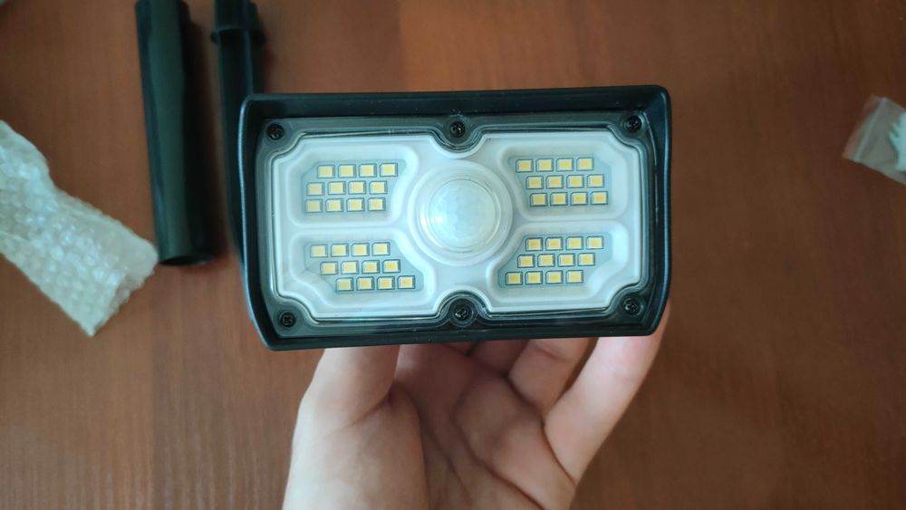 Ліхтар/Фонарь на сонячній панелі (датчик руху) Solar light