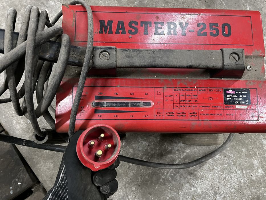 Spawarka MMA elektrodowa Mastery 250