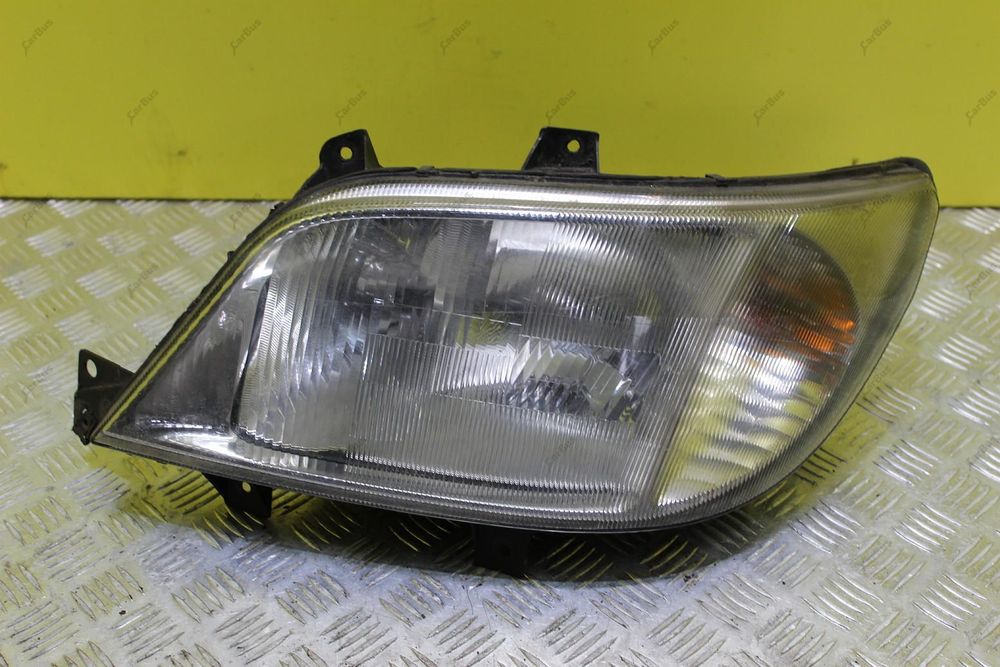 Фара ліва Спринтер 903 левая фари Sprinter фары мерседес с3