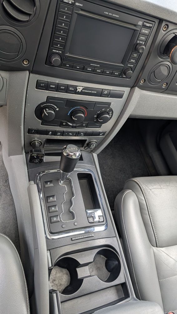 Jeep Comannder 4.7 V8