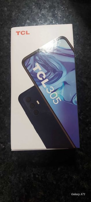TCL 305 Novo em caixa